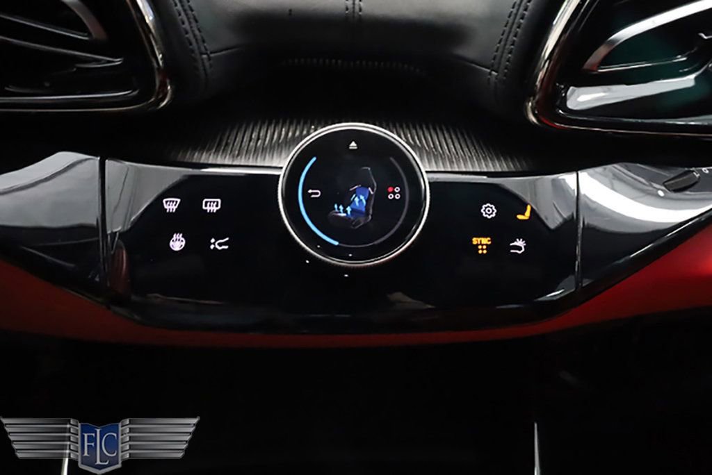 Used 2023 Ferrari Purosangue AWD/4WD image 29