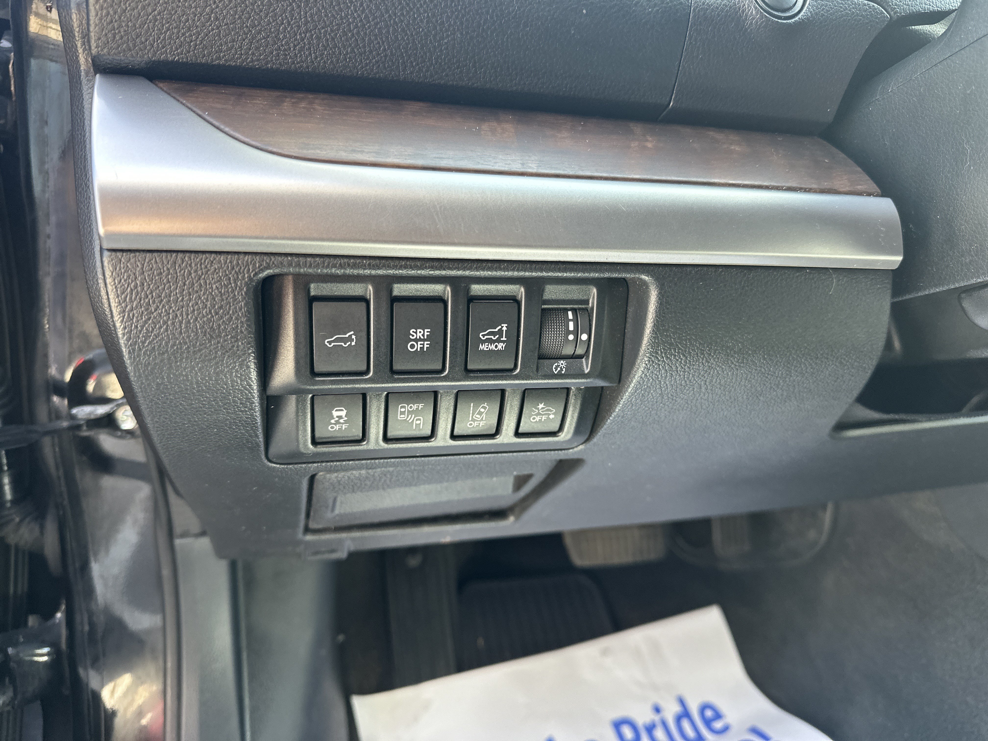 Used 2017 Subaru Outback 3.6R Limited AWD/4WD image 15