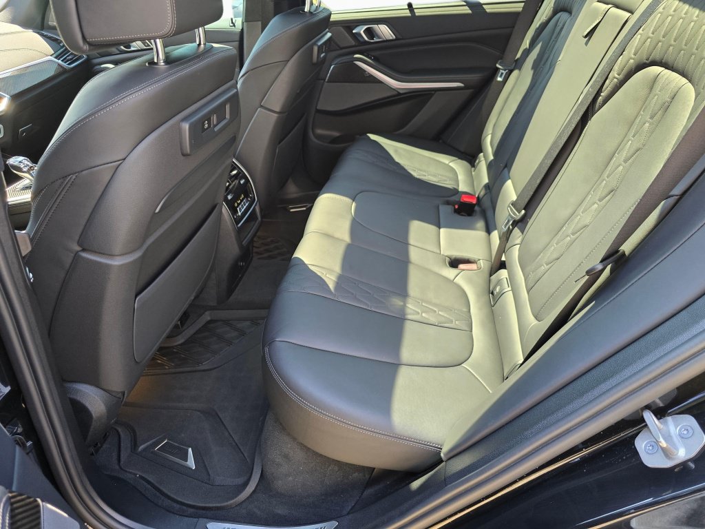 Used 2023 BMW X5 M50i w/ Executive Package AWD/4WD image 27