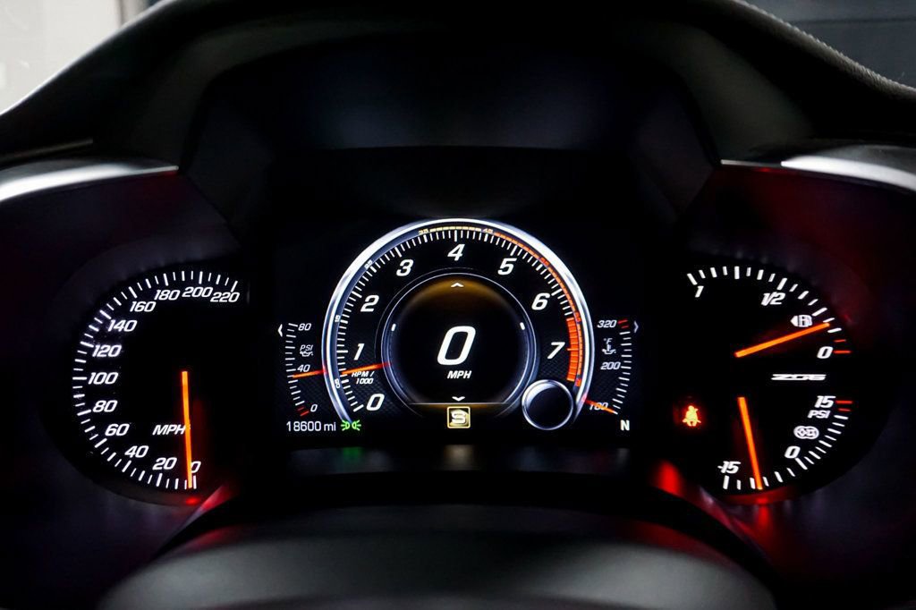Used 2019 Chevrolet Corvette Z06 image 32