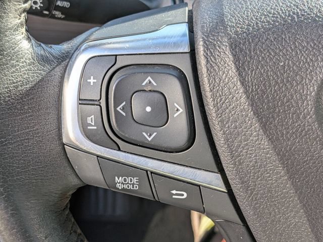 Used 2015 Toyota Camry XLE FWD image 18