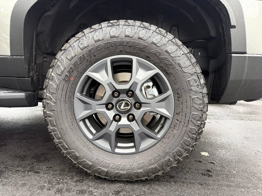 Used 2026 Lexus GX 550 AWD/4WD image 11