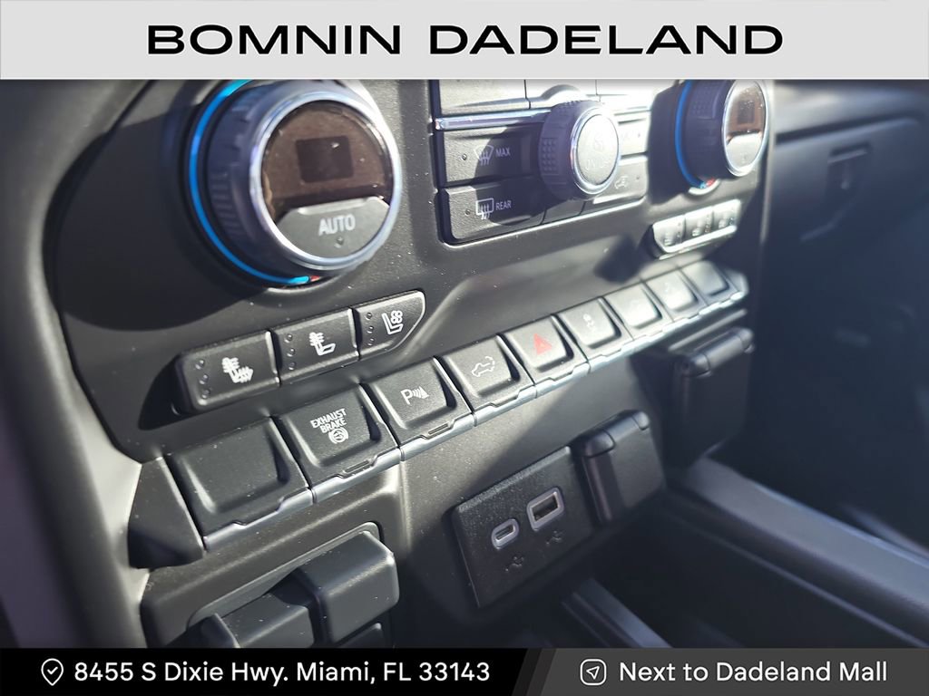 Used 2022 Chevrolet Silverado 2500 High Country w/ Z71 Off-Road Package image 37