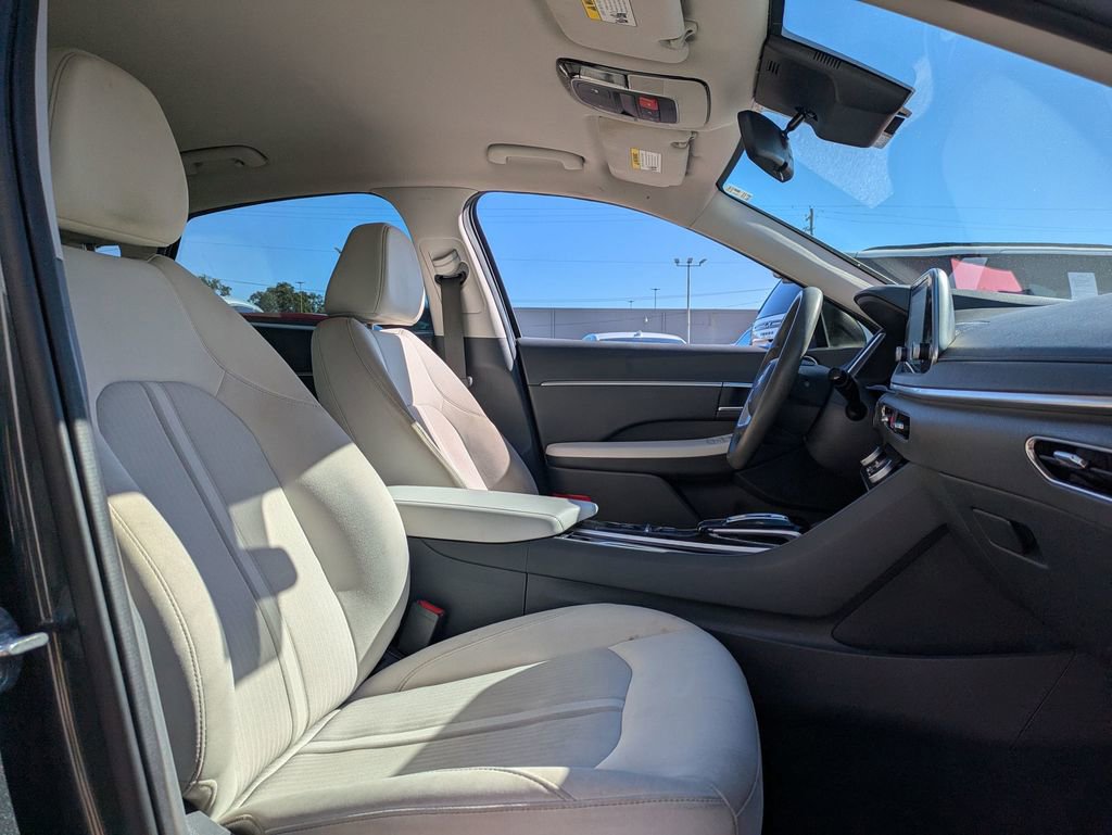 Used 2022 Hyundai Sonata SEL w/ Cargo Package image 31