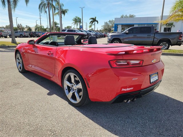Used 2017 Chevrolet Camaro SS image 3