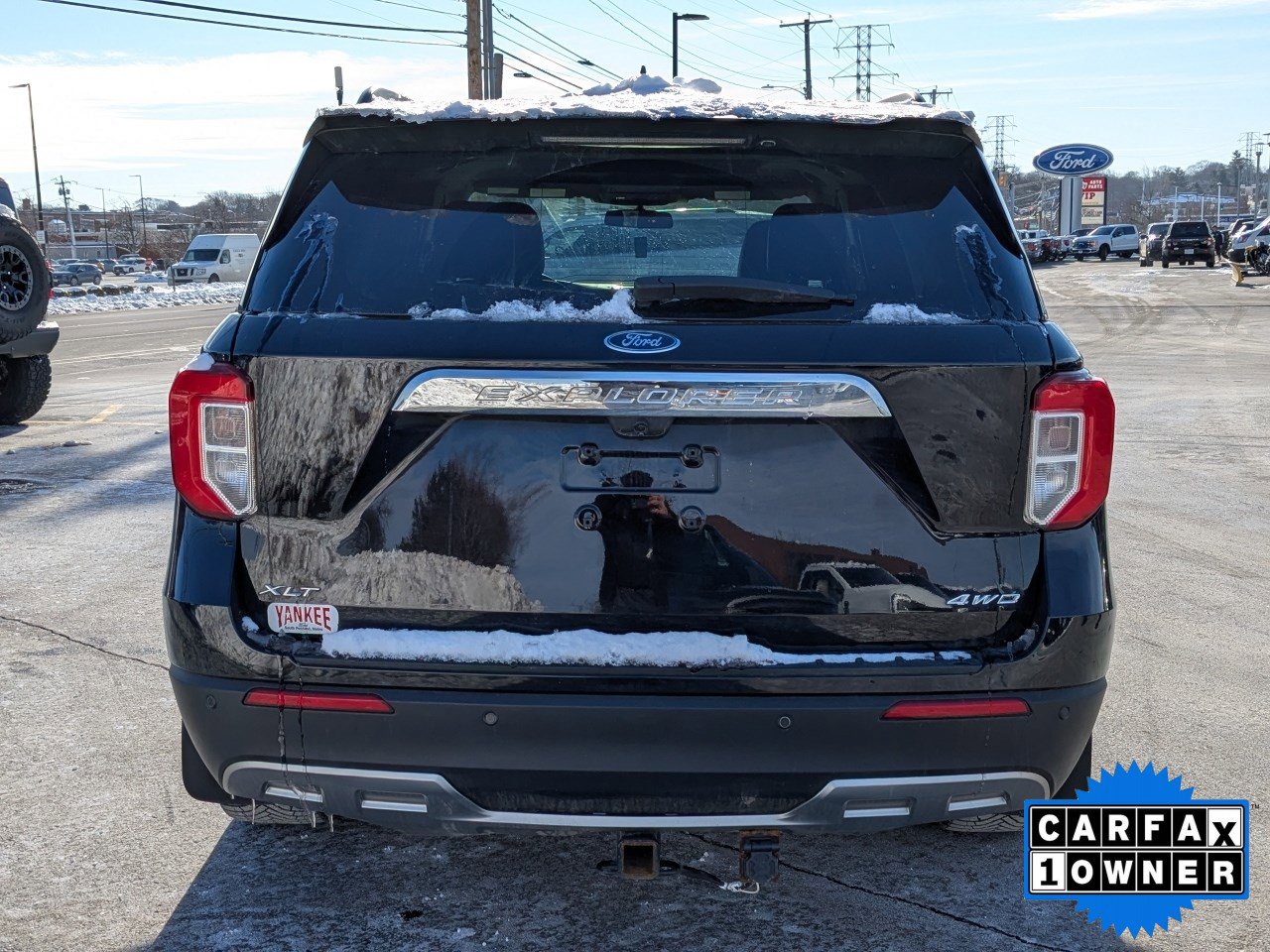 Certified 2022 Ford Explorer XLT w/ Equipment Group 202A image 5