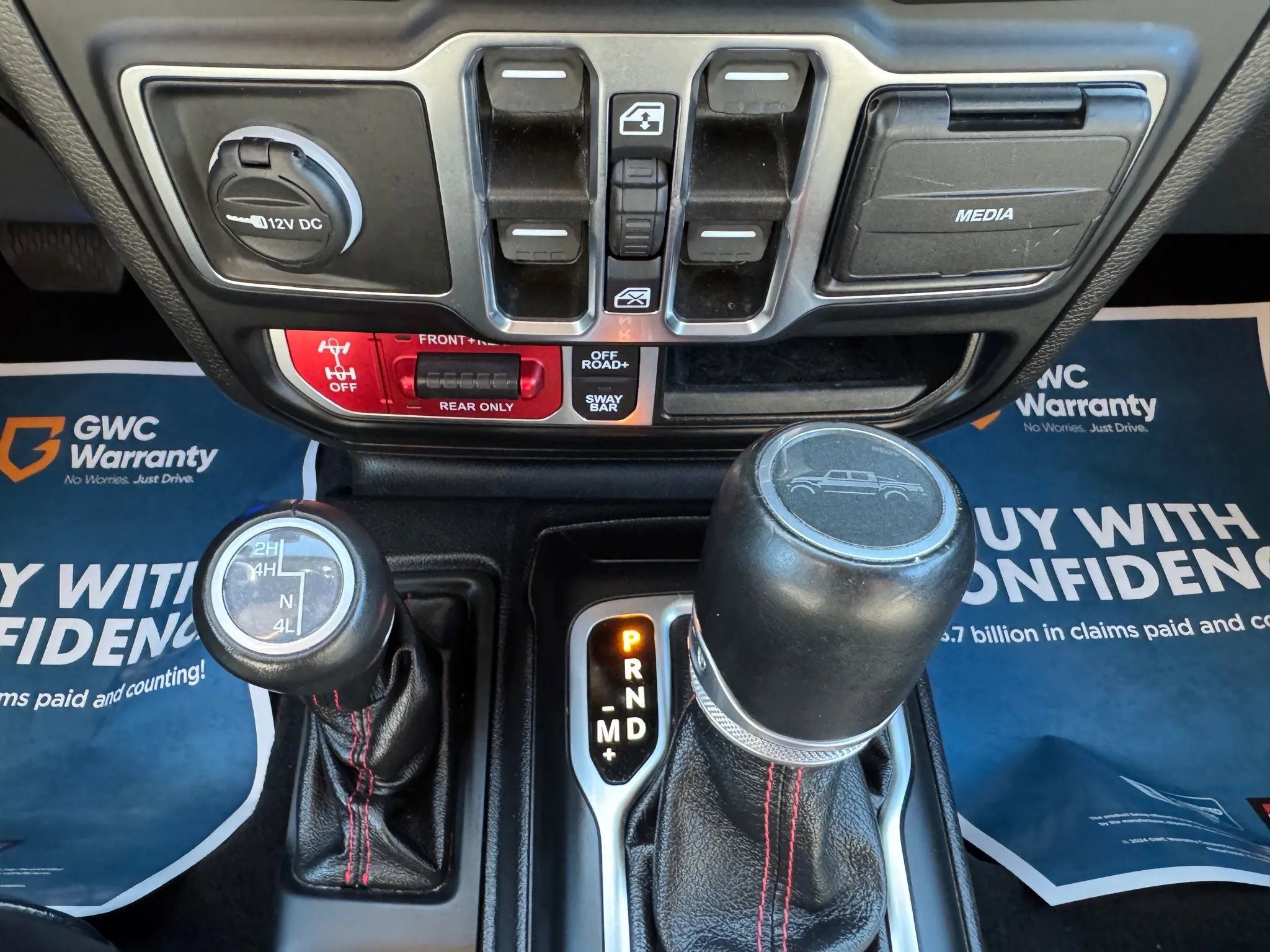 Used 2020 Jeep Gladiator Rubicon AWD/4WD image 28