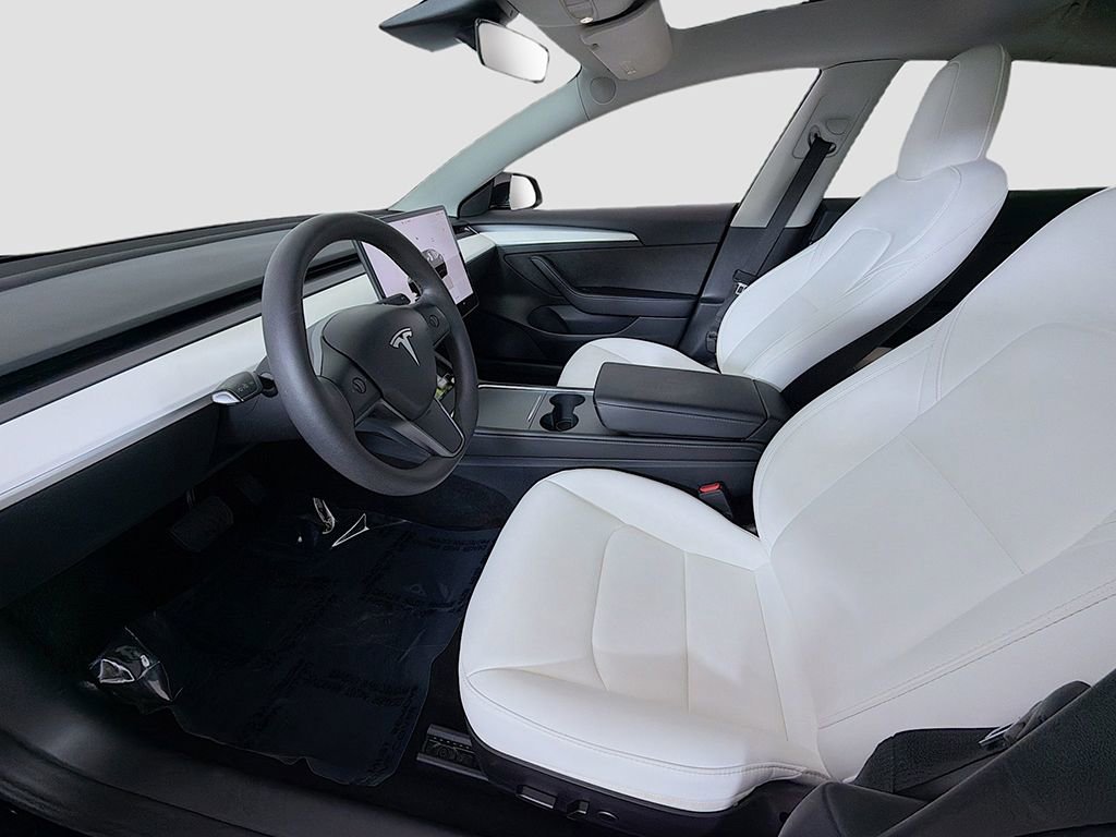 Used 2023 Tesla Model 3 Standard Range image 21