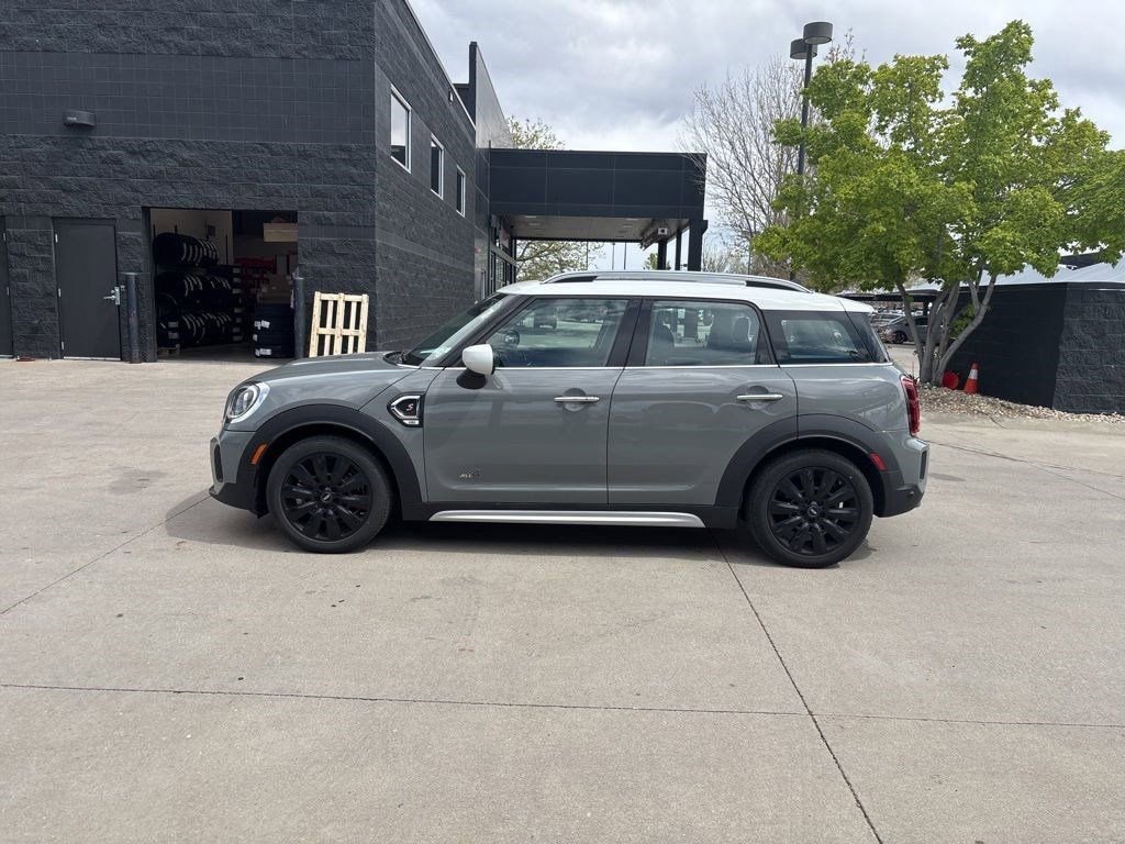 Used 2023 MINI Cooper Countryman S w/ Signature Upholstery Package image 2