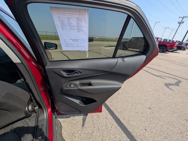 Used 2023 Chevrolet Equinox LT image 7