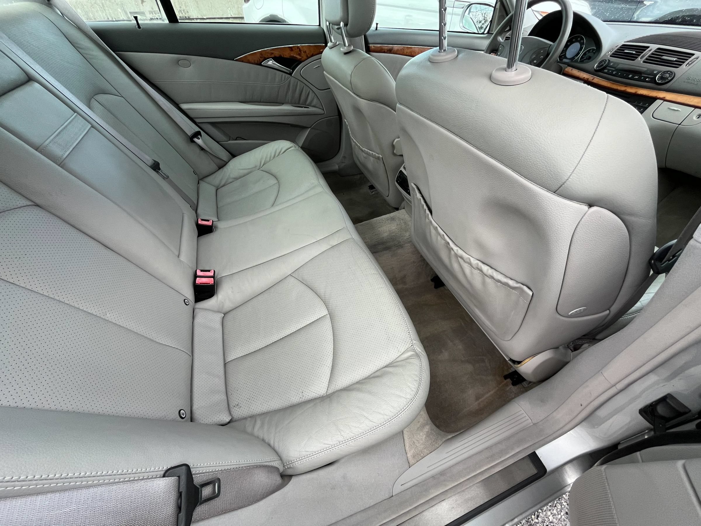 Used 2003 Mercedes-Benz E 500 Sedan image 15