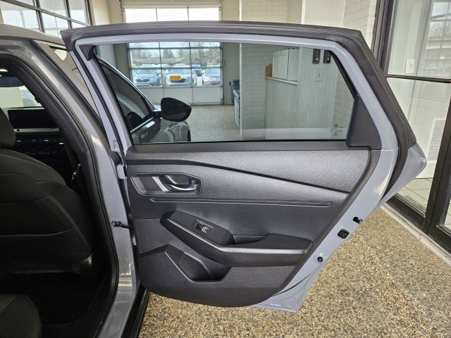 Used 2023 Honda Accord Sport image 14