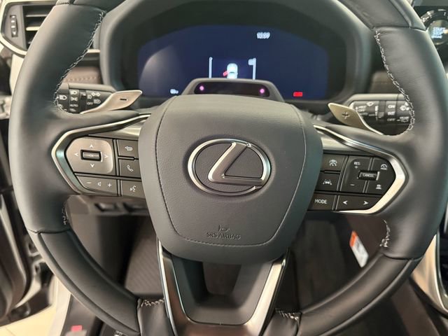 New 2026 Lexus LX 600 4WD w/ Luxury Package image 17