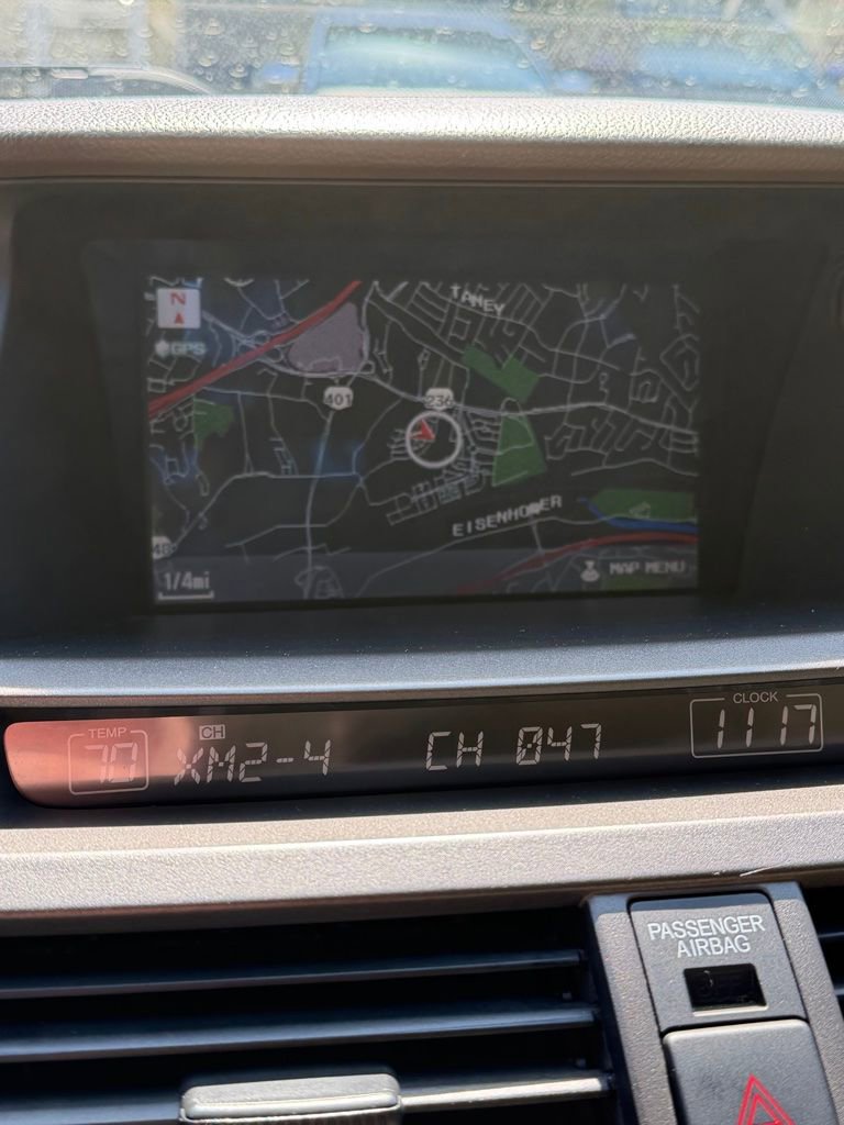 Used 2010 Honda Accord EX-L image 7