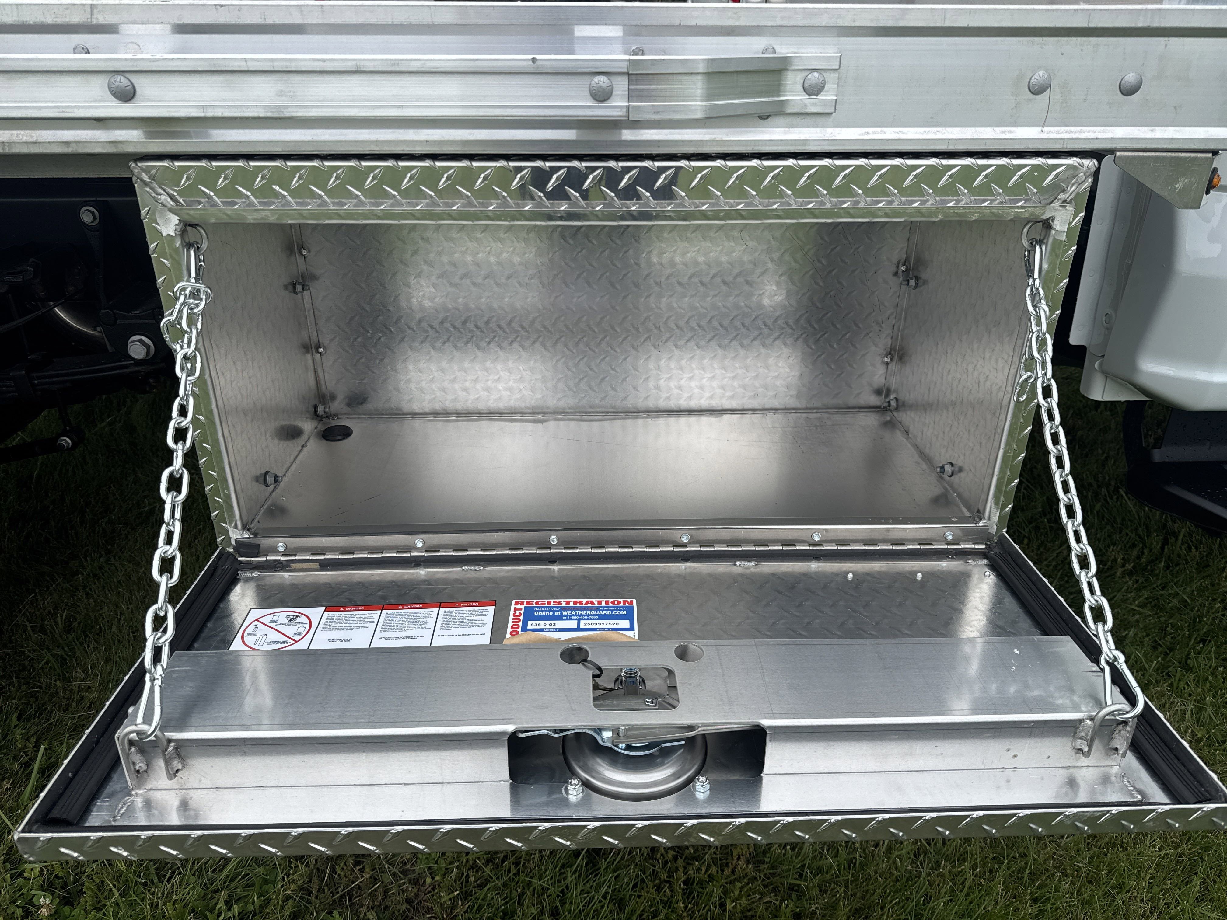 New 2025 Ford F450 XL w/ XL Chrome Package image 5