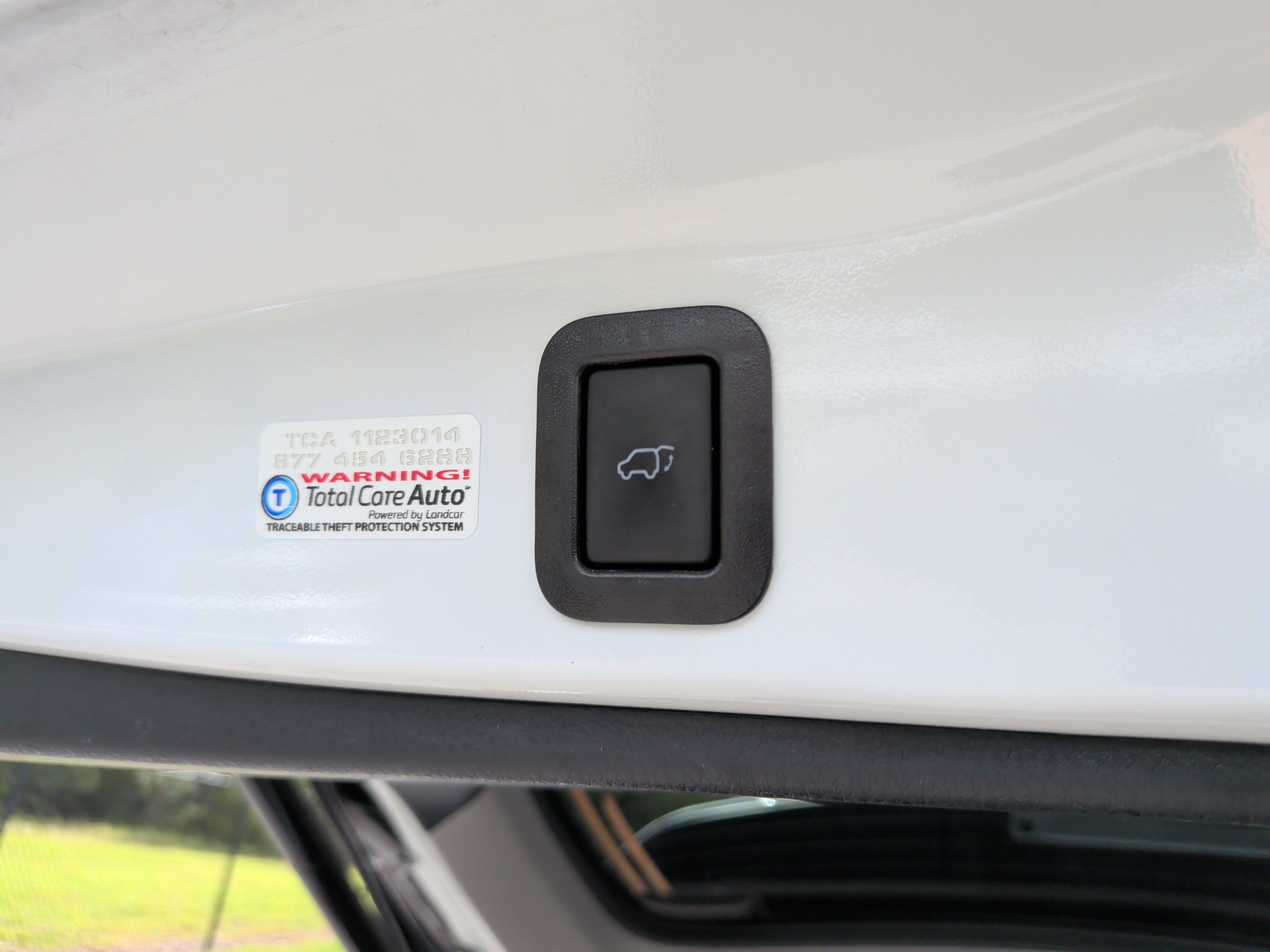Used 2019 Toyota Highlander XLE AWD/4WD image 43