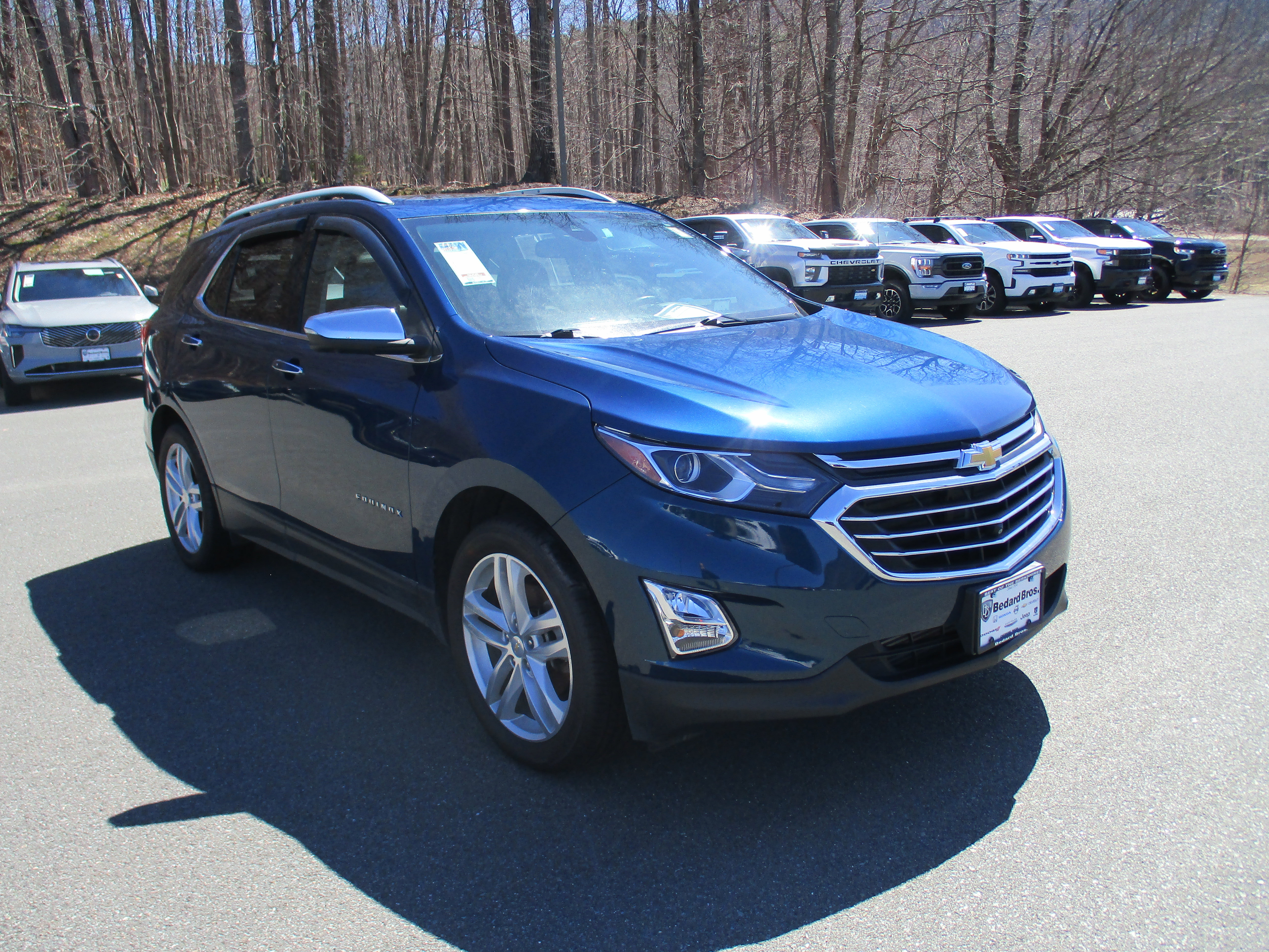 Used 2019 Chevrolet Equinox Premier image 3