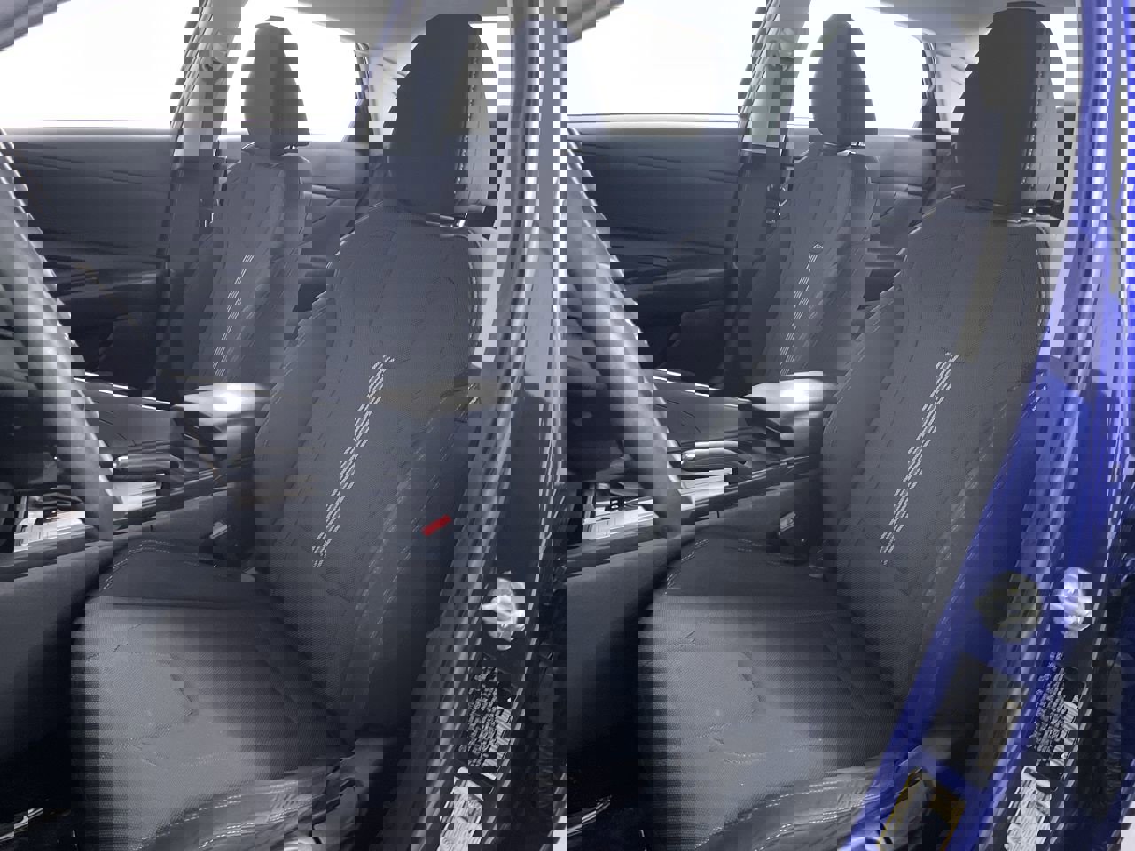 Used 2021 Hyundai Elantra SE image 12