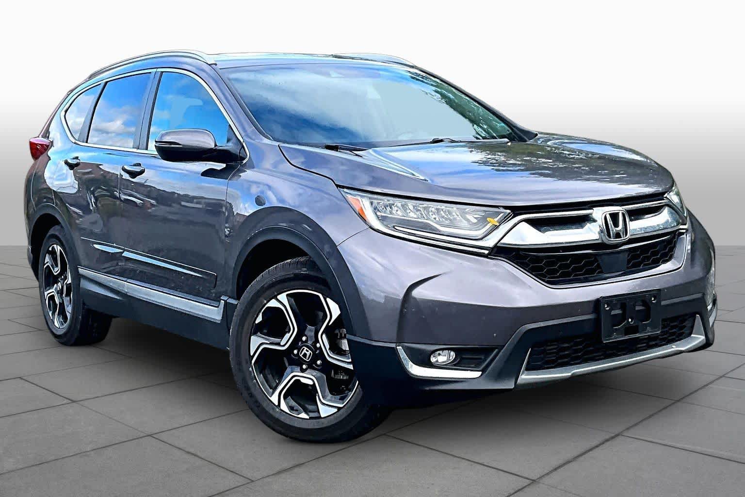 Used 2018 Honda CR-V Touring image 2