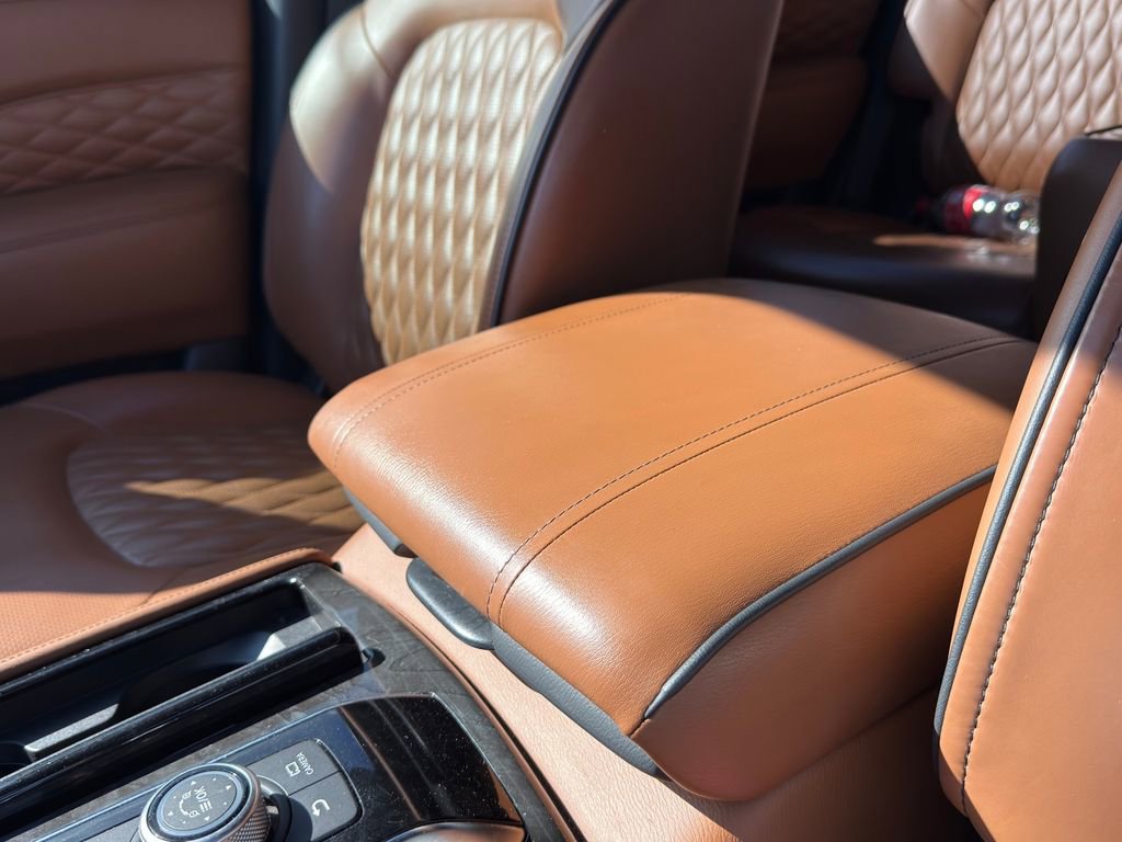 Used 2023 INFINITI QX80 Sensory w/ All-Season Package image 26