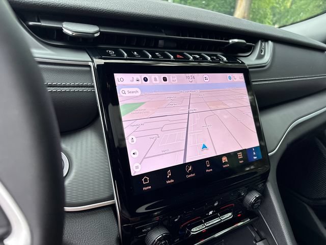 New 2027 Jeep Grand Cherokee Laredo X AWD/4WD image 4