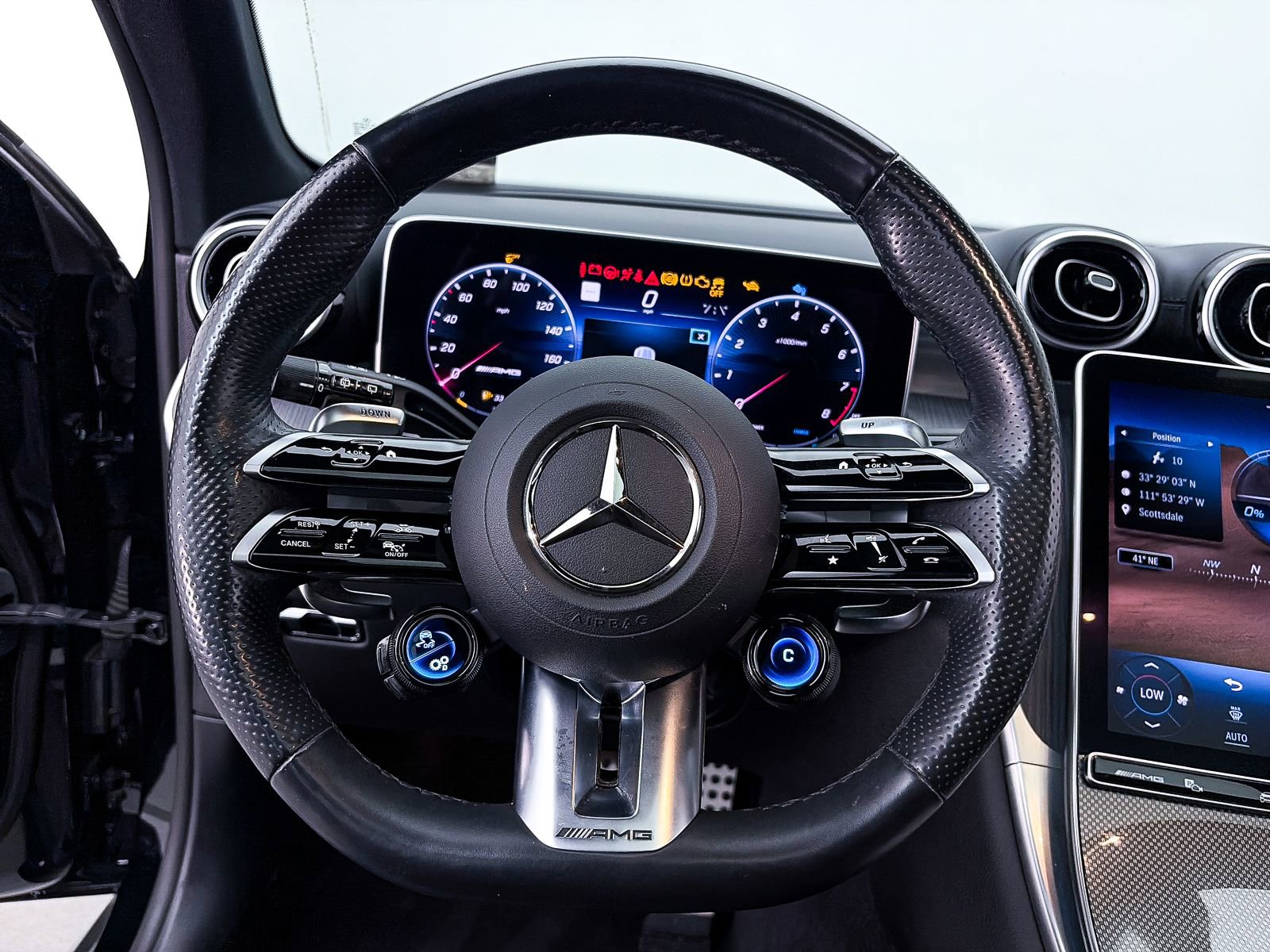 Used 2024 Mercedes-Benz GLC 43 AMG 4MATIC image 30