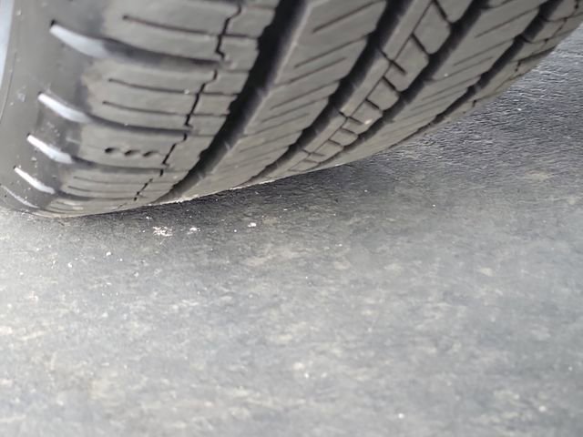 Used 2027 Chevrolet Bolt LT w/ Comfort Package image 31