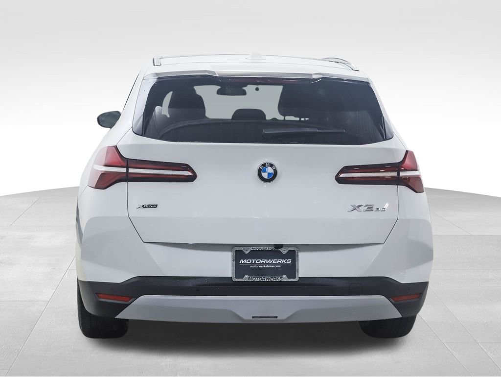 Used 2026 BMW X3 xDrive30 image 4