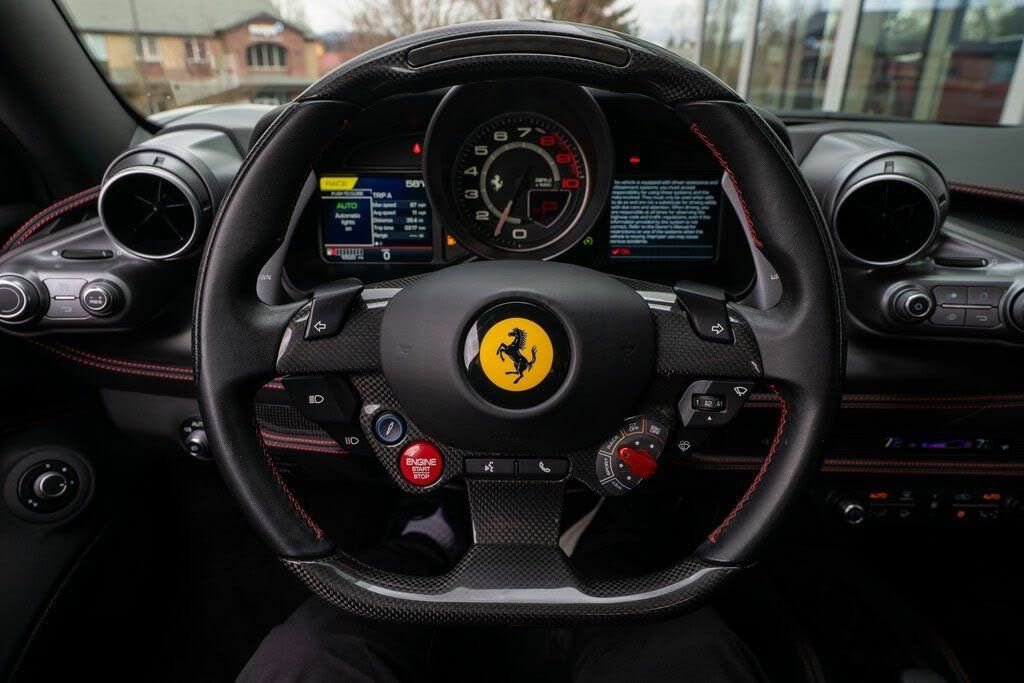 Used 2021 Ferrari F8 Tributo image 30