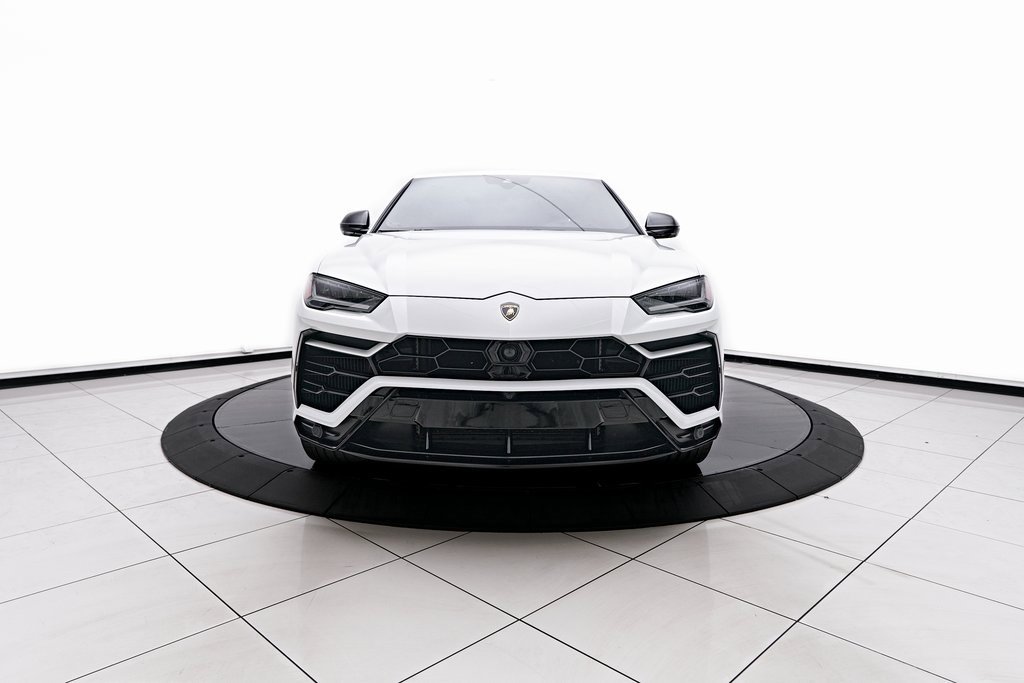 Used 2022 Lamborghini Urus image 17
