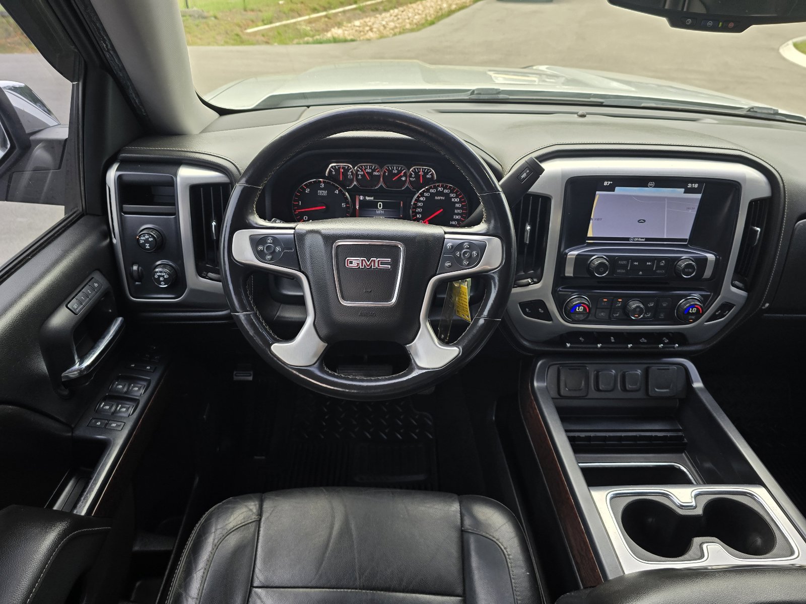 Used 2016 GMC Sierra 1500 SLT w/ SLT Premium Package AWD/4WD image 11