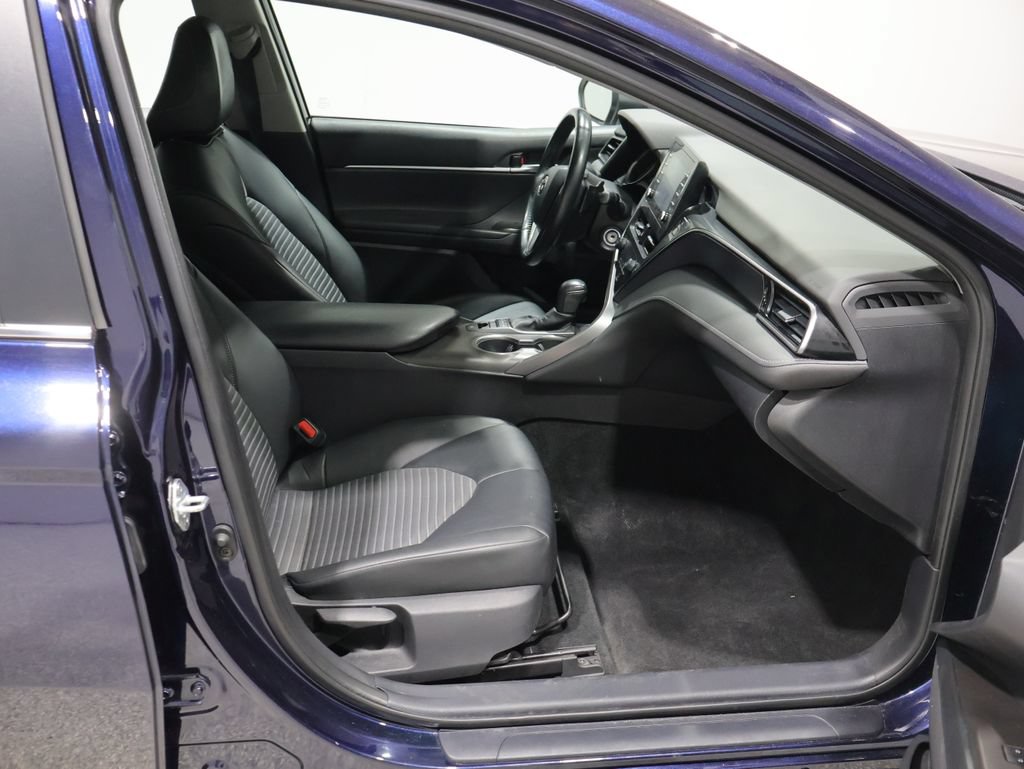 Used 2022 Toyota Camry SE AWD/4WD image 22