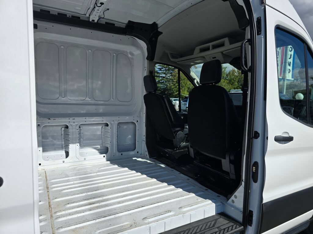 Used 2024 Ford Transit 250 148 Medium Roof w/ Upfitter Package RWD image 11