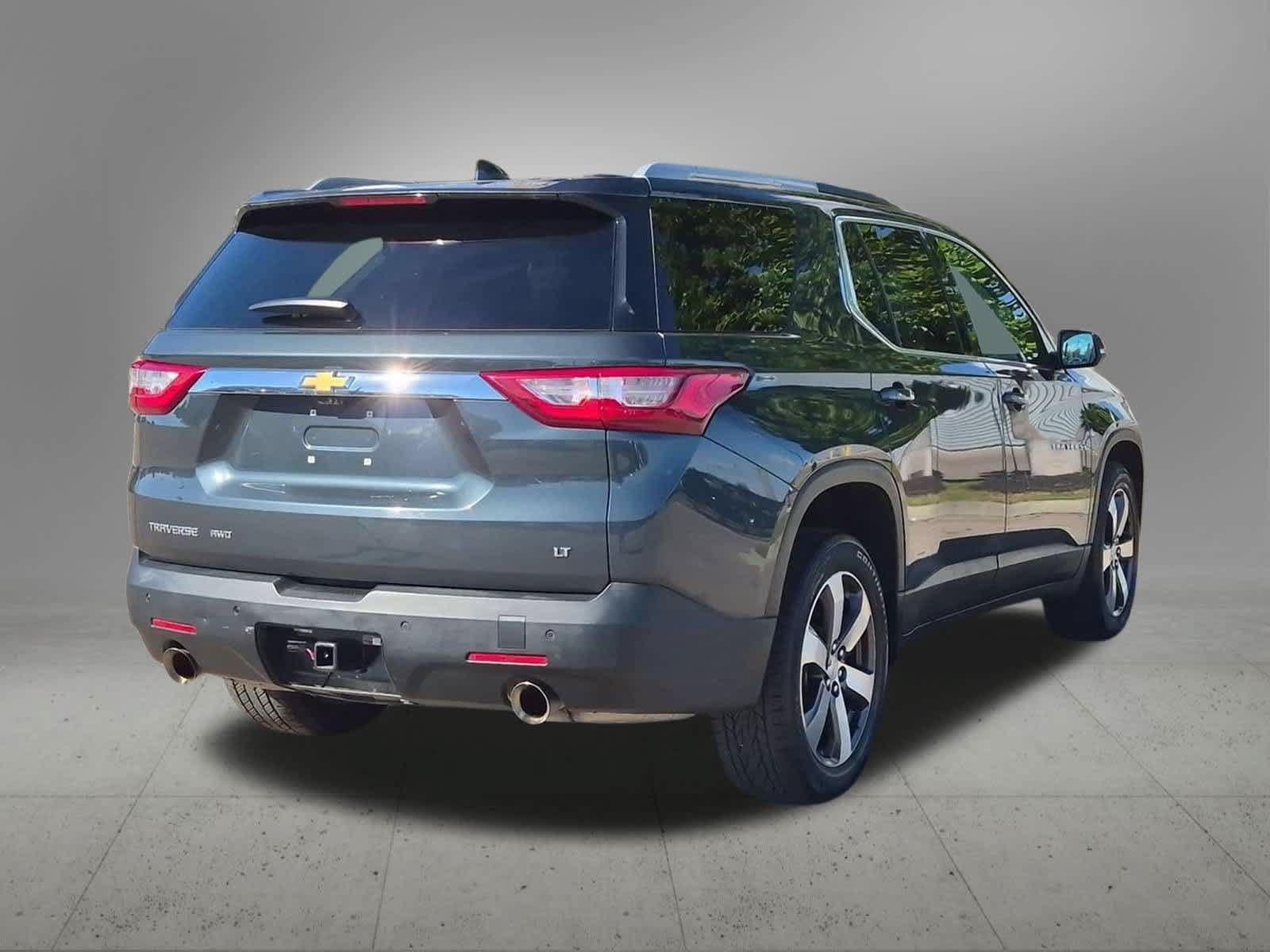 Used 2018 Chevrolet Traverse LT AWD/4WD image 6