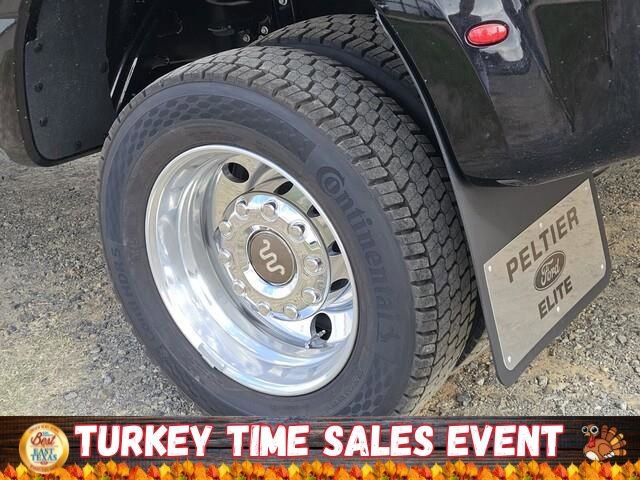 New 2026 Ford F450 King Ranch w/ Chrome Package image 5