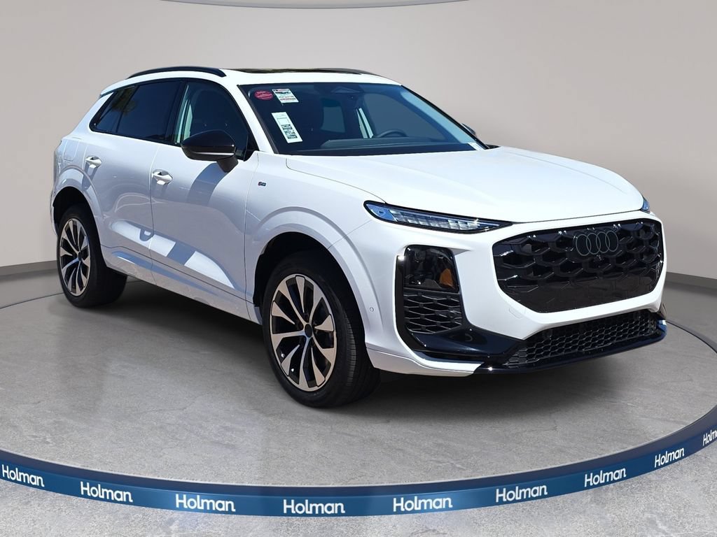 New 2026 Audi Q3 quattro 2.0T AWD/4WD image 3