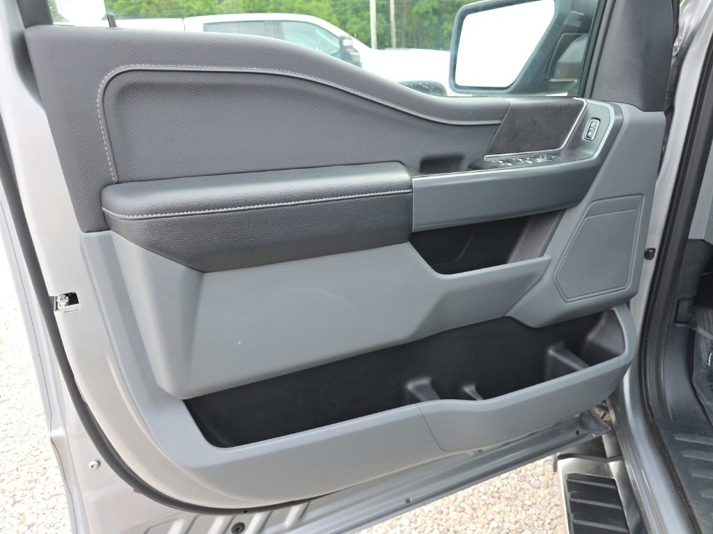 Used 2024 Ford F150 XLT image 12