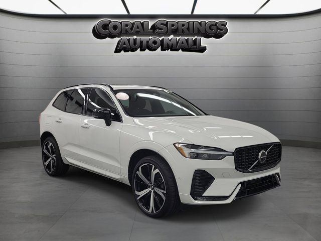 Used 2022 Volvo XC60 B5 R-Design w/ Advanced Package