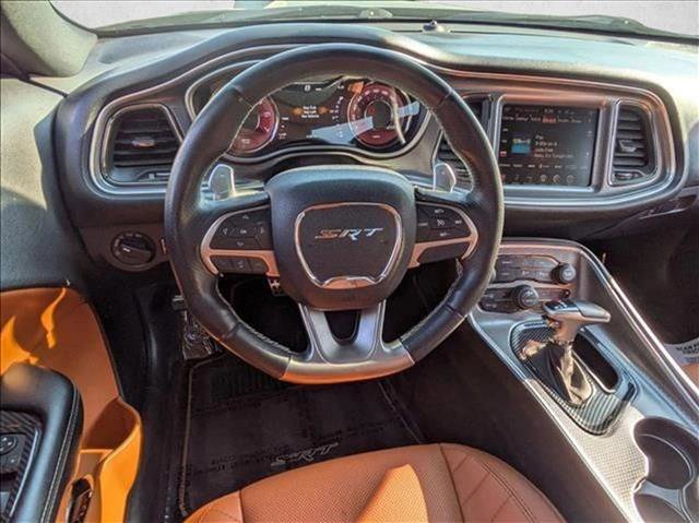 Used 2016 Dodge Challenger SRT Hellcat image 15