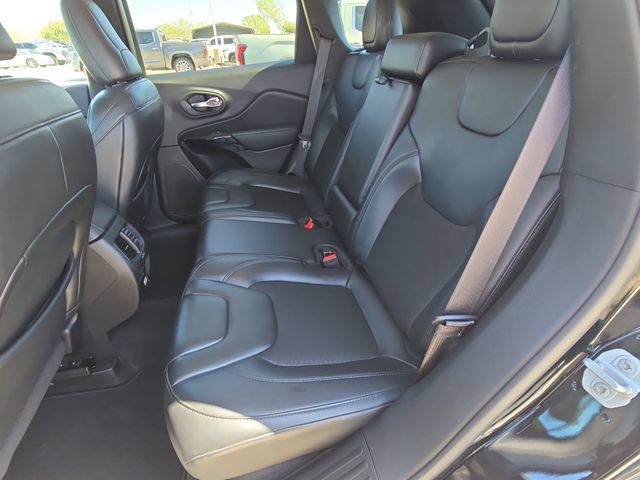 Used 2020 Jeep Cherokee Latitude Plus image 14