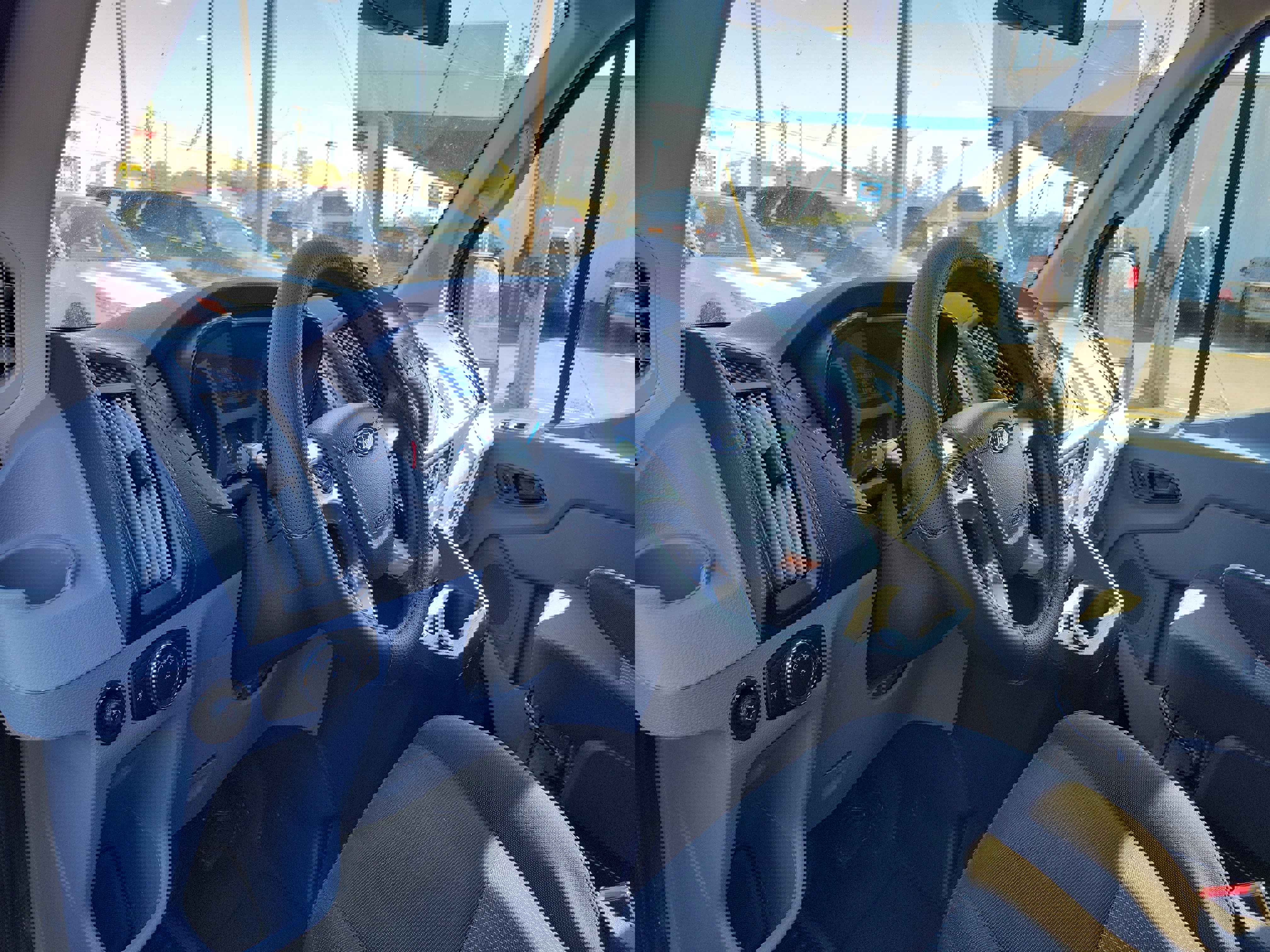 Used 2019 Ford Transit 350 XLT image 19