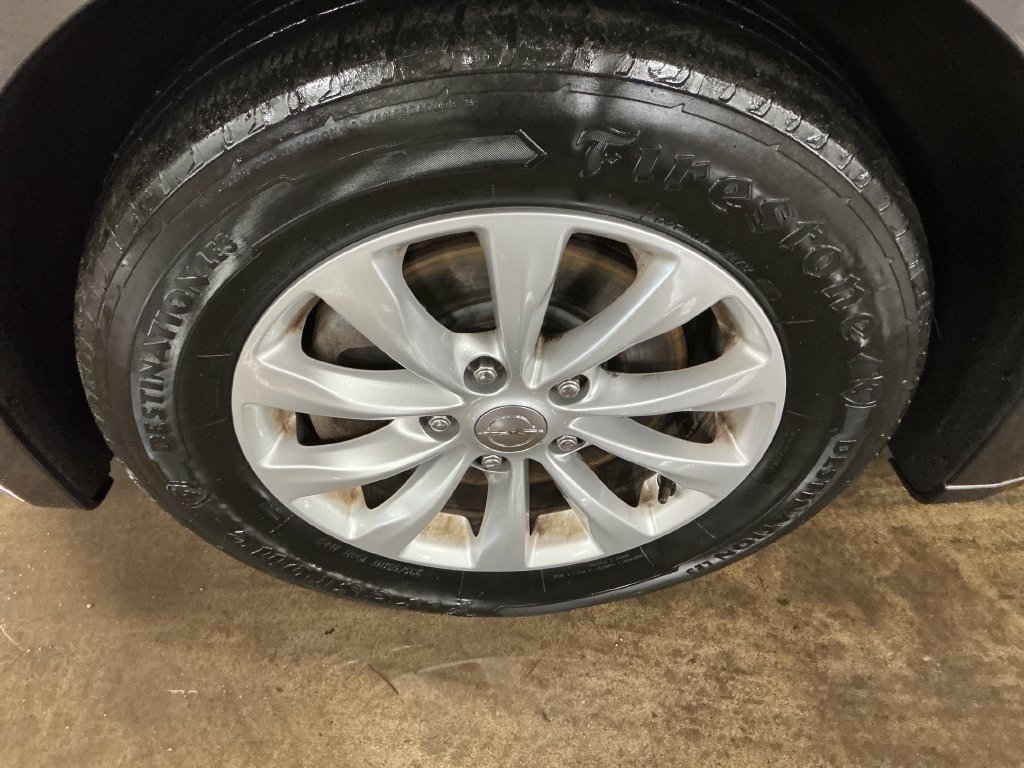Used 2018 Chrysler Pacifica Touring Plus FWD image 11