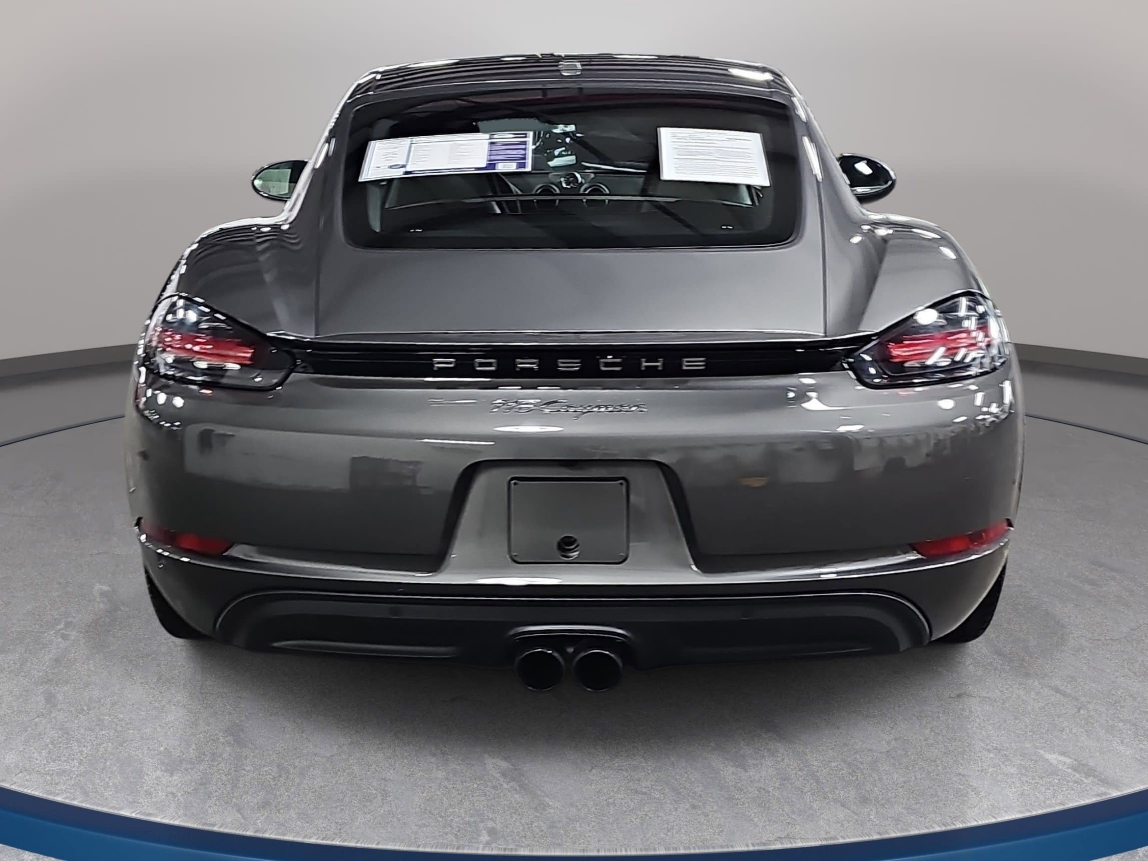 Used 2021 Porsche 718 Cayman RWD image 6
