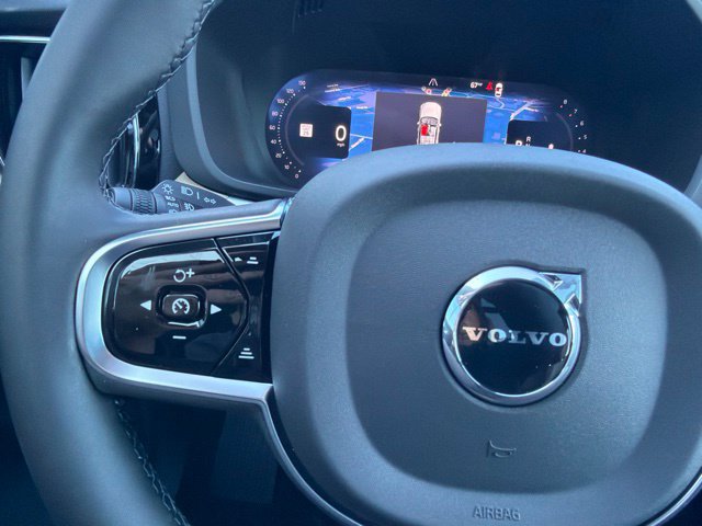 New 2027 Volvo XC60 B5 Core AWD/4WD image 22