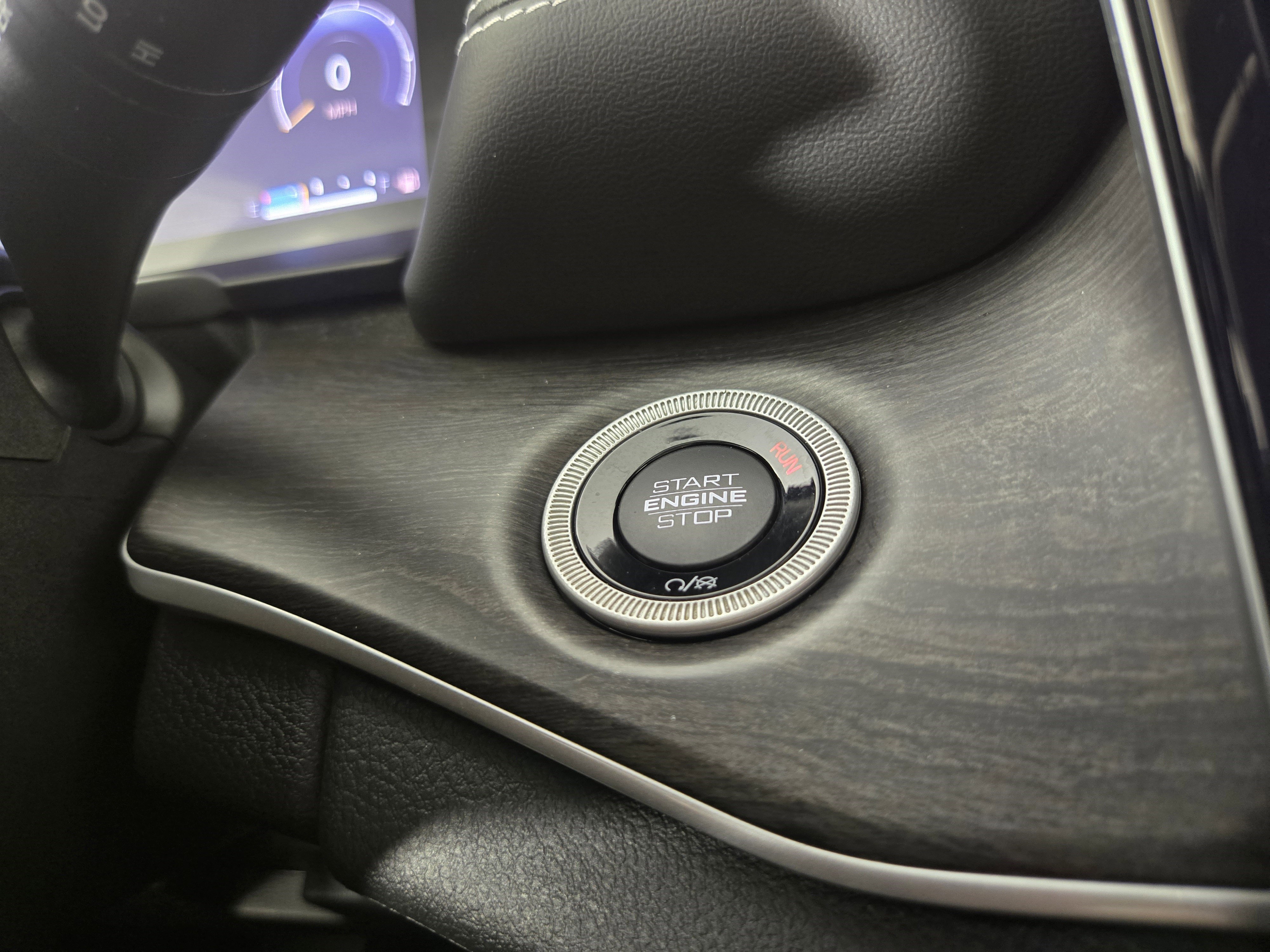 Certified 2023 Jeep Grand Cherokee L Limited w/ Trailer Tow Group (B) image 27