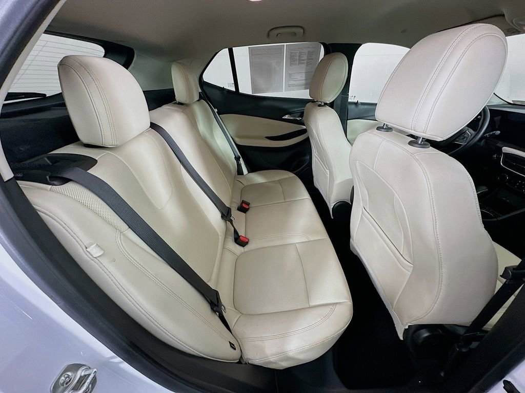 Used 2024 Buick Encore GX Sport Touring image 33