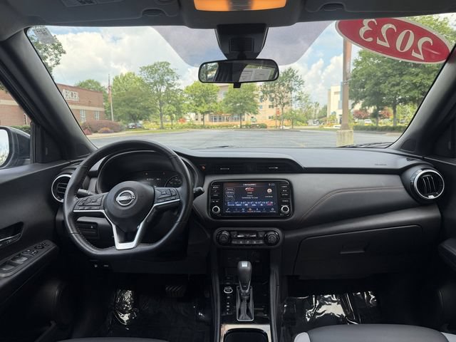 Used 2023 Nissan Kicks SR w/ SR Premium Package FWD image 35