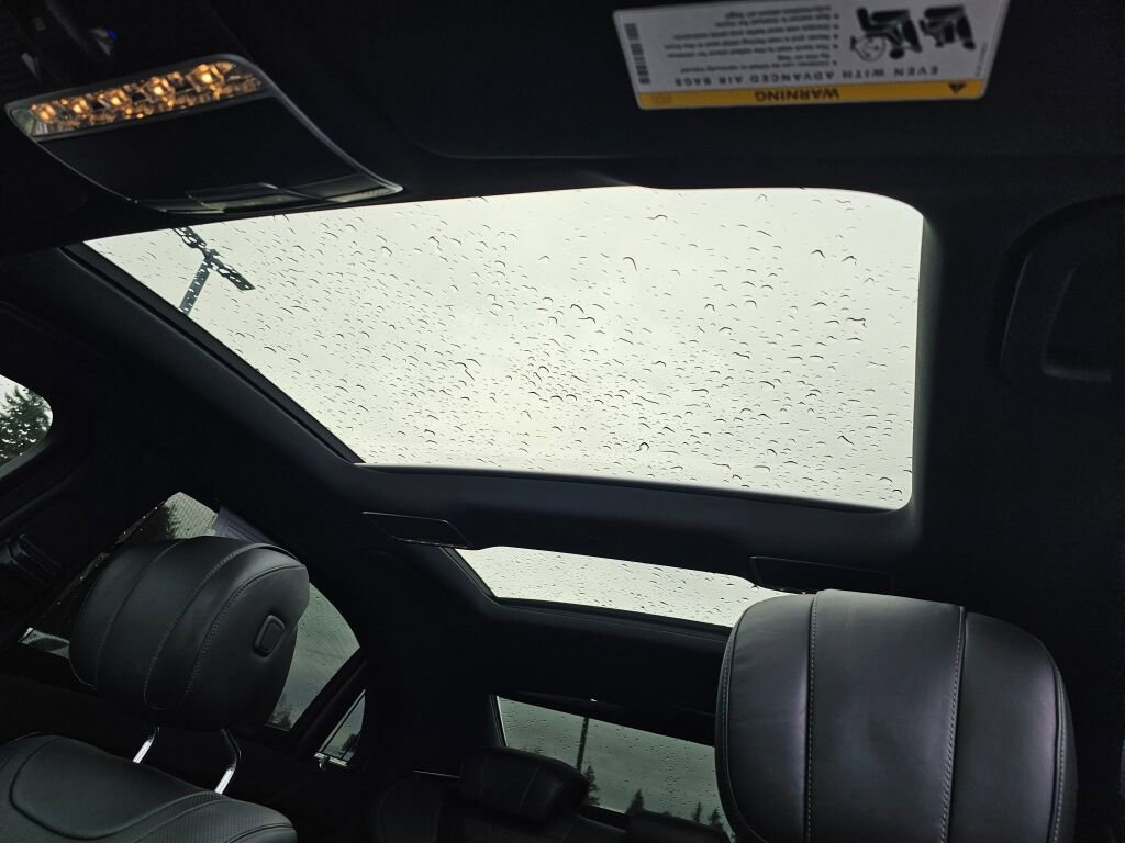 Used 2016 Mercedes-Benz S 550 4MATIC Sedan image 11