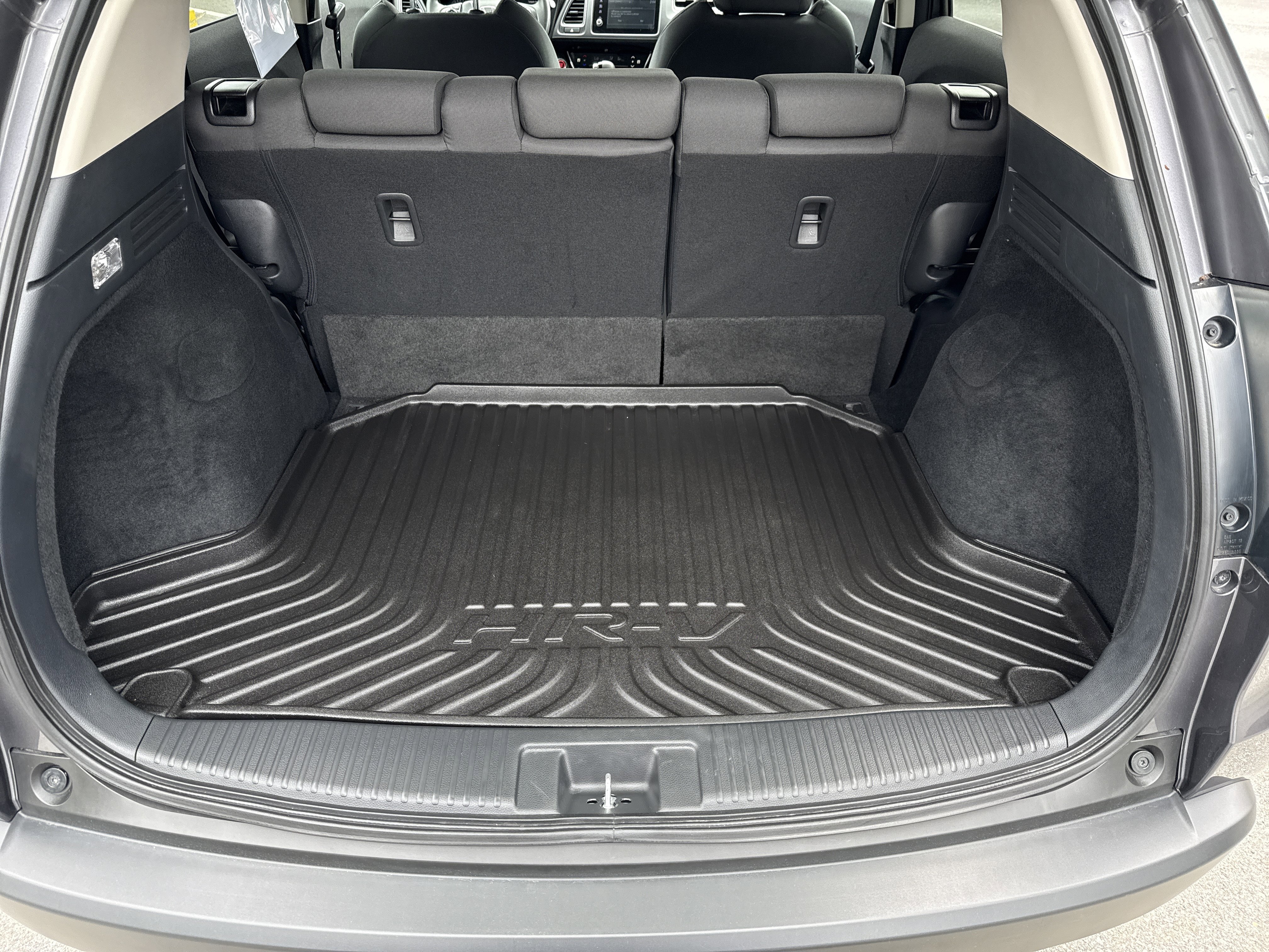 Used 2022 Honda HR-V EX image 5