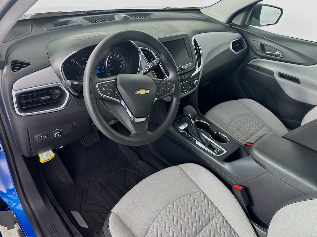 Used 2024 Chevrolet Equinox LS w/ LS Convenience Package FWD image 30